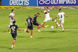 duelo entre Atlético Goianiense e São Paulo tem transmissão na TV aberta