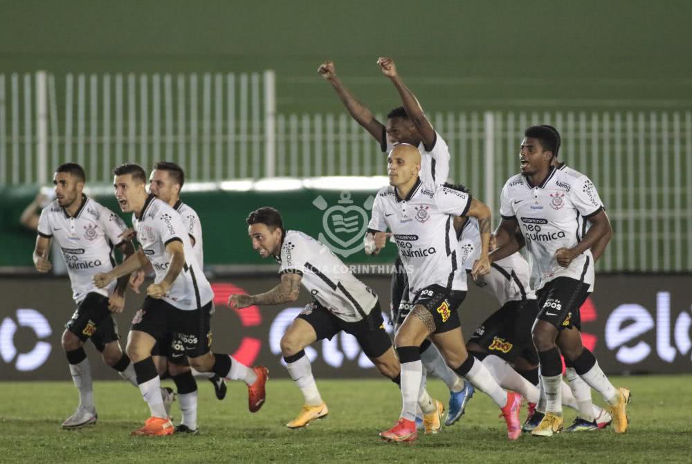 Copa do Brasil: Corinthians tem dificuldades, mas avança na Copa do Brasil