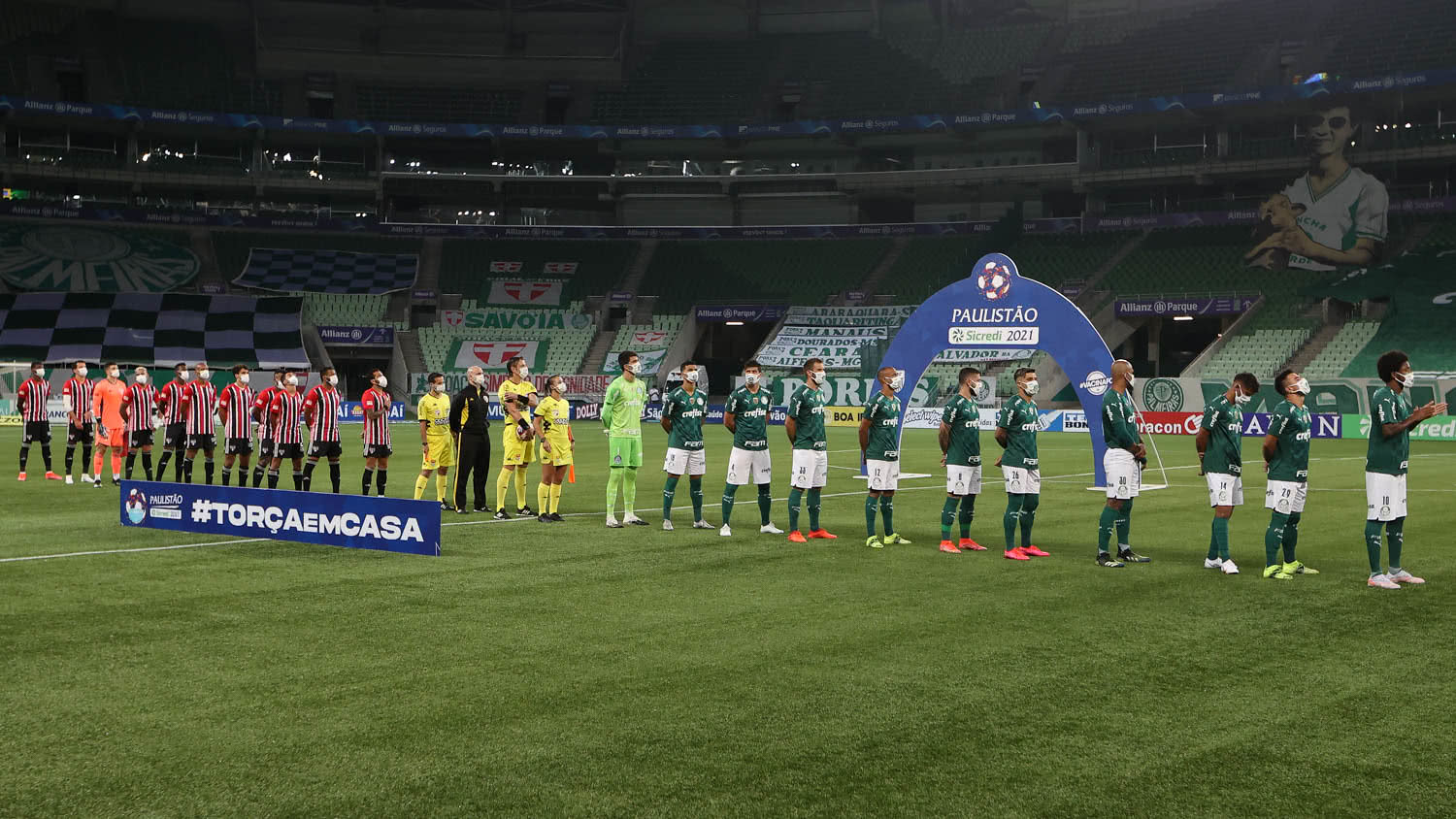 São Paulo vence Palmeiras no Allianz Parque