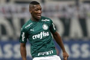 Palmeiras afasta Patrick de Paula após flagrante em festa clandestina