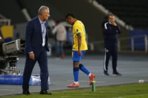 Conmebol suspende Gabriel Jesus em dois jogos, e atacante fica fora da final contra Argentina