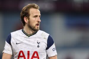 Na mira do City, Harry Kane falta treino do Tottenham pelo segundo dia seguido