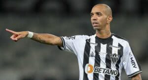 Diego Tardelli acerta com clube da elite do futebol brasileiro