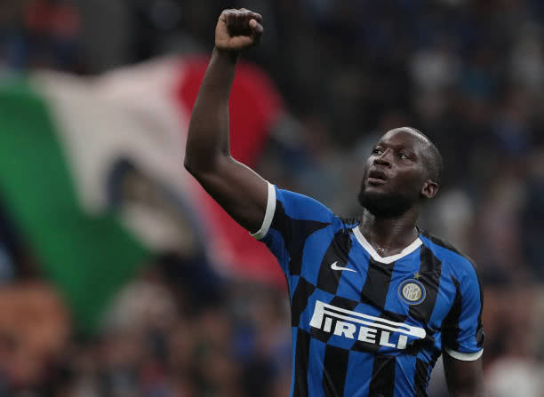 Inter de Milão determina valor por Lukaku, Chelsea tenta contratação do atacante