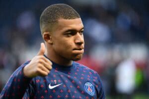 Mbappé rejeita nova proposta do PSG para renovar e clube define substituto brasileiro