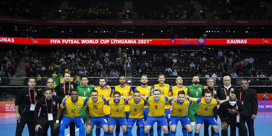 Brasil perde para Argentina e está eliminado da Copa do Mundo de Futsal