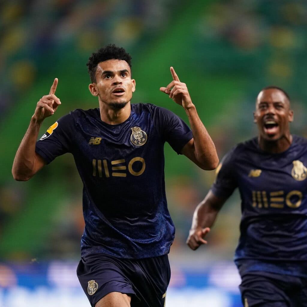 Luiz Díaz comemora gol pelo Porto