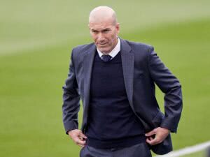 Zidane deixa seguidores eufóricos ao publicar foto ao lado dos filhos: “Família linda”