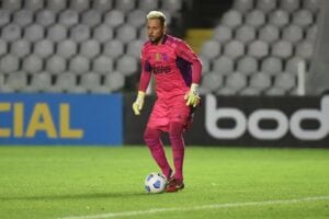 Qual o nome mais forte para ser goleiro do Flamengo em 2022