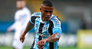 Douglas Costa x Grêmio: Não fica? Clube e jogador chegam a acordo