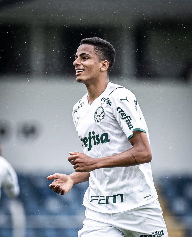 Palmeiras rejeita oferta por jogador da base