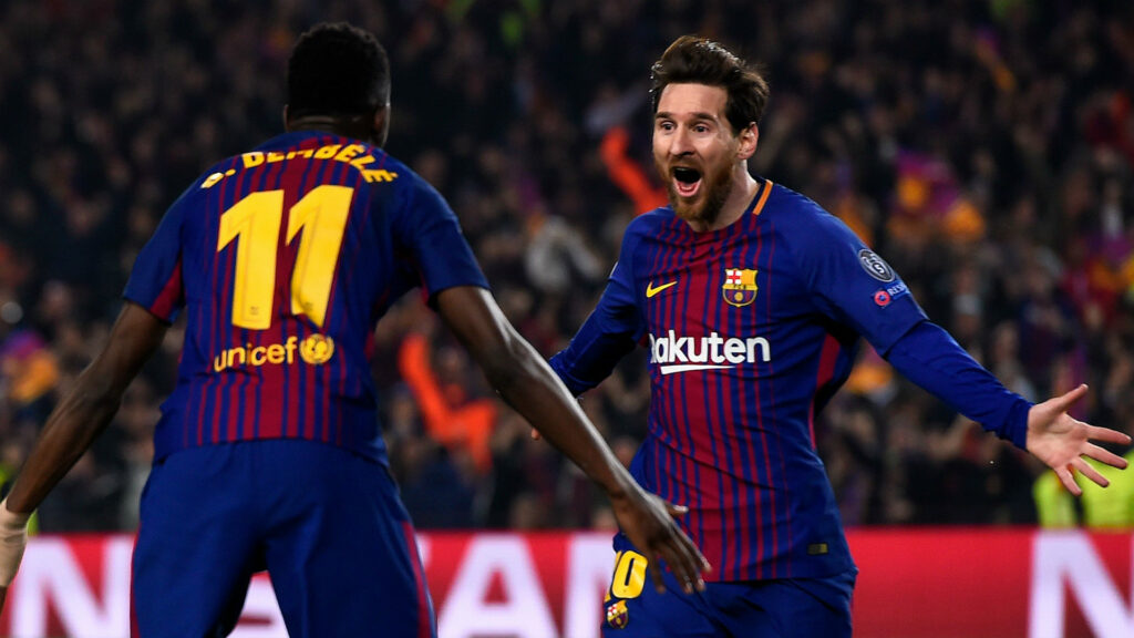 Dembelé e Messi comemoram gol do Barcelona