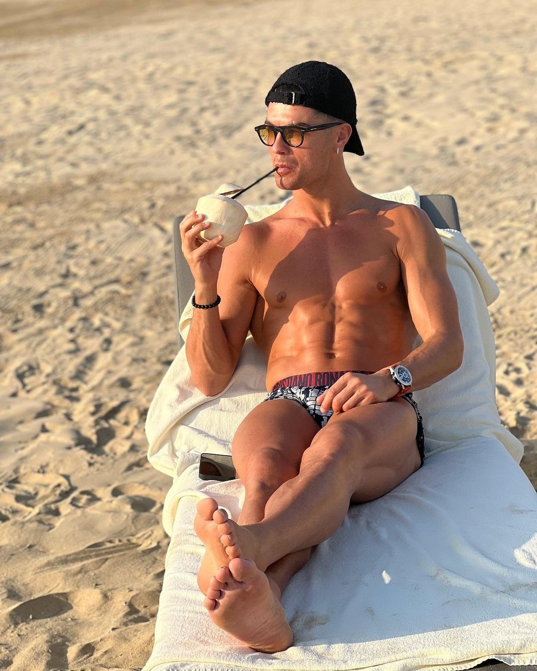 Cristiano Ronaldo aproveita férias