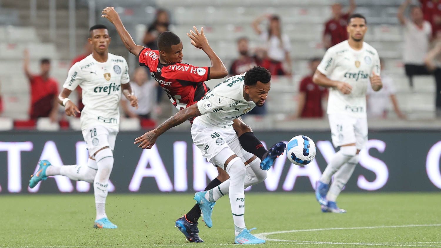 Palmeiras empata com Athletico Paranaense no apagar das luzes pela Recopa; Veja os gols