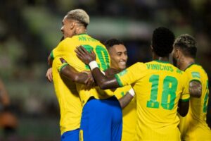 Paris Saint-Germain quer brasileiro da seleção