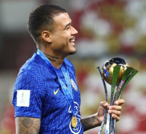 Kenedy provoca Palmeiras após Mundial de Clubes e jogadores do Flamengo reagem