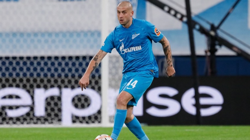 Yaroslav Rakitskiy, Jogador Ucraniano, em ação pelo Zenit