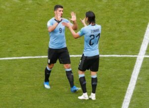 Cavani ou Suárez no Corinthians?