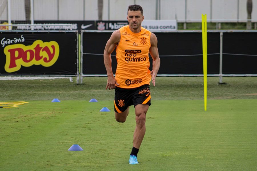 Júnior Moraes é o novo reforço do Corinthians para 2022
