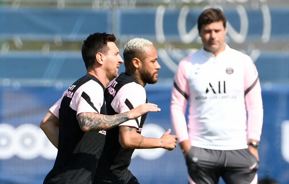 Pochettino sai em defesa de Neymar e Messi após vaias da torcida do PSG