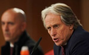 Jorge Jesus volta ao Brasil? Treinador faz carta que da pista de onde será seu futuro