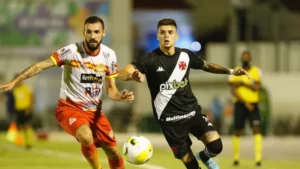 Vasco cai nos pênaltis e é eliminado da Copa do Brasil para Juazeirense