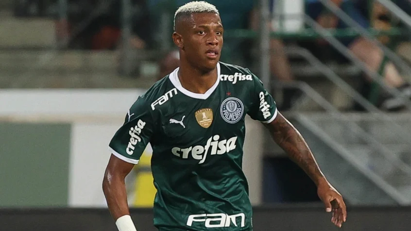 Palmeiras: Danilo é alvo de clube Europeu