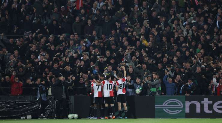 Veja os gols de Feyenoord x Olympique de Marseille: Gerson marca mas Feyenoord vence primeiro jogo da semifinal
