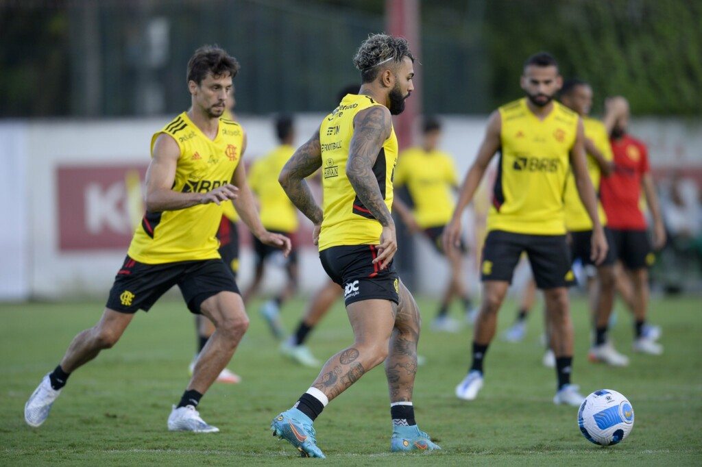 Jogador titular do Flamengo é desfalque de última hora para jogo da Libertadores