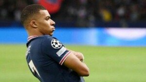 Mbappé pode ficar no PSG? Atacante faz pedido salarial exorbitante para o Real Madrid