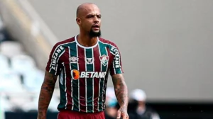 Fluminense: Felipe Melo tem casa invadida em São Paulo