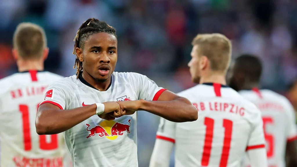 Leipzig vence Atlanta com dois gols de Nkunku e vai às semifinas da Europa League. (Foto: Reprodução)