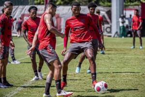 Como chega o Flamengo para enfrentar o Talleres