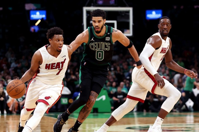 Melhores momentos: Boston Celtics vence o Miami Heat por 100 a 96 e será o adversário do Golden State Warriors na grande final da NBA