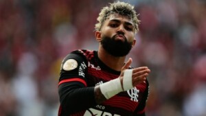 Jorge Jesus e Gabigol reunidos? Novo clube de JJ estuda contratação do atacante