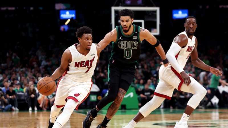 Celtics vencem o Heat pela Conferência Leste e enfrentam o Warriors na grande final da NBA