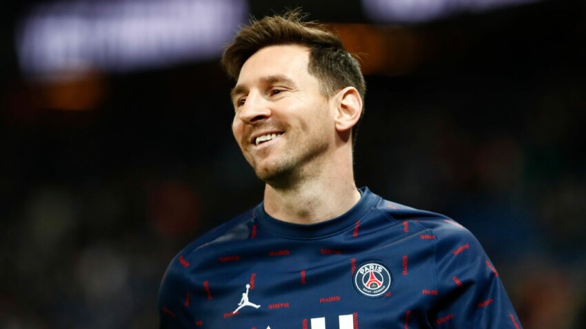 Messi quebra recorde de CR7 na Champions League