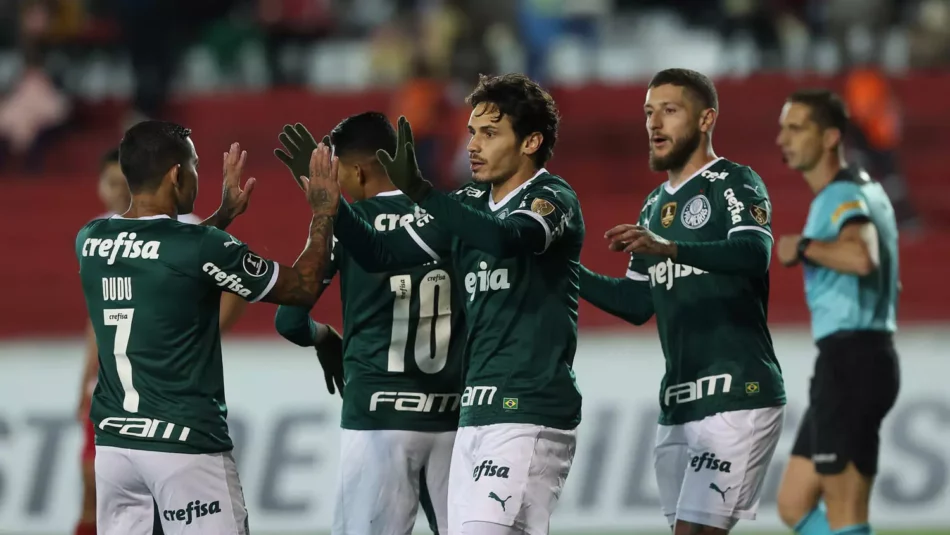 Líder do Brasileirão, Palmeiras domina estatisticas