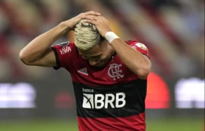 Flamengo: Andreas Pereira assina com Fulham e toma atitude que deixa torcida chateada