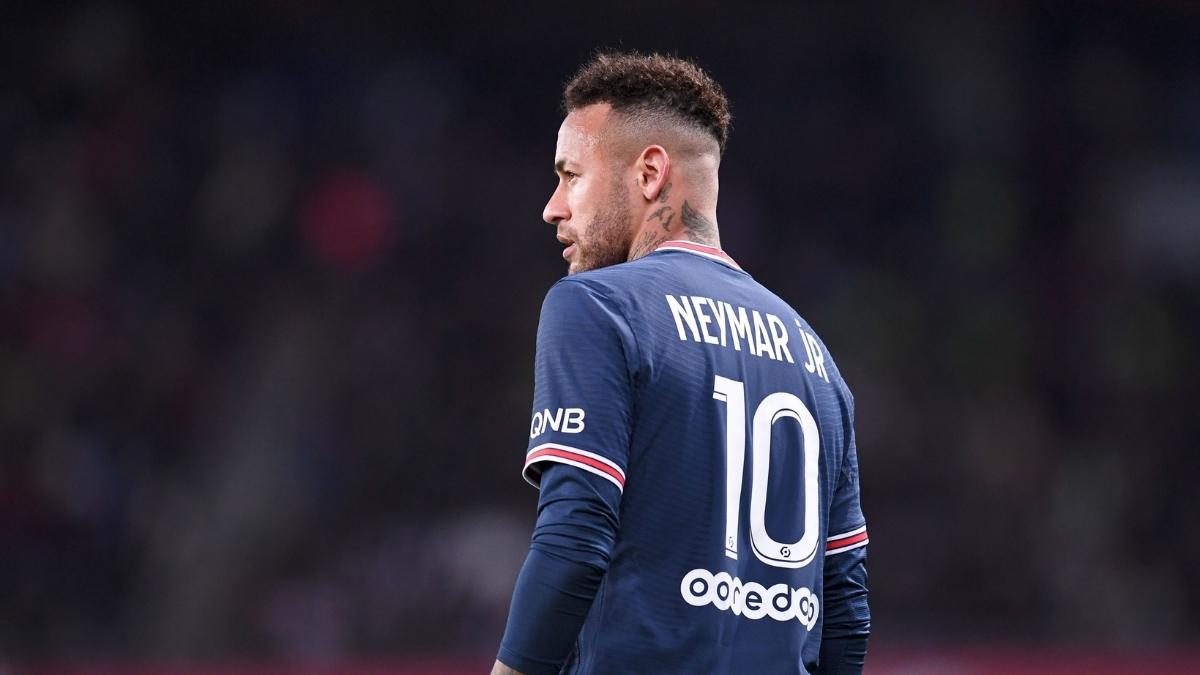 Perto da Copa, Neymar toma decisão sobre saída do PSG.