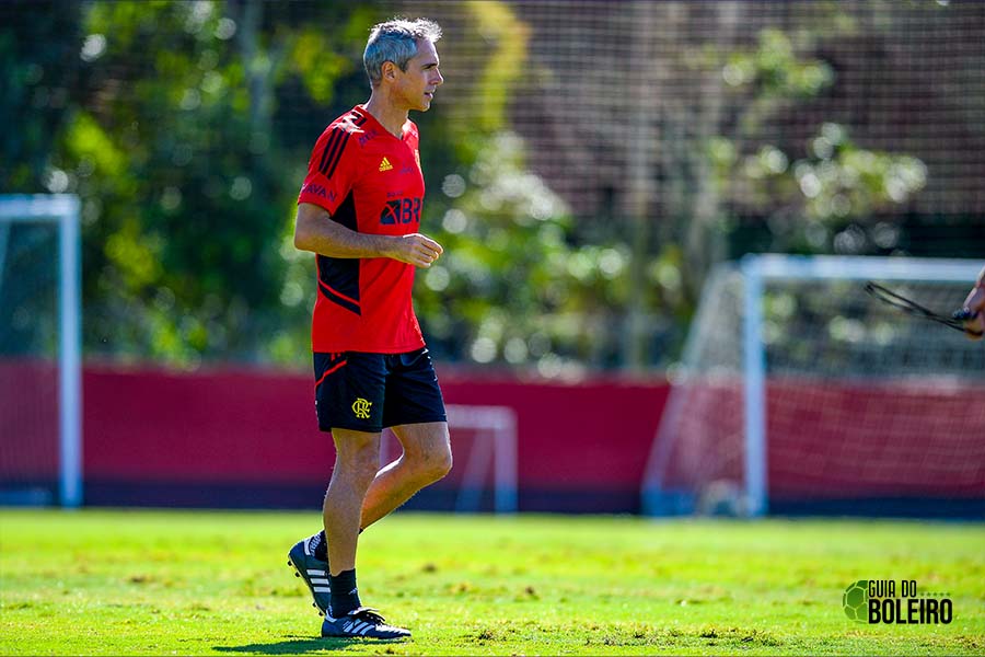 Flamengo: Paulo Sousa vive momento conturbado, e diretoria do clube toma decisão. (Foto: Reprodução)