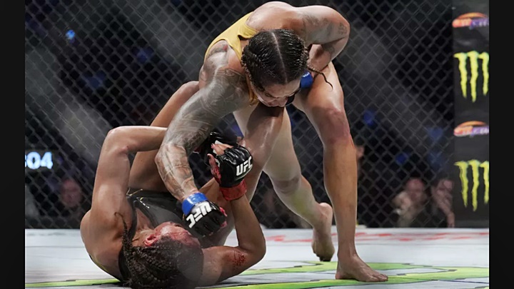 Assista aos melhores momentos da luta Amanda Nunes x Julianna Peña no UFC 277 em Dallas (EUA) Foto: Getty Images