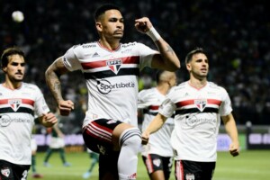 Gols de Palmeiras x São Paulo: Verdão vence no tempo normal mas São Paulo avança nos pênaltis da Copa do Brasil