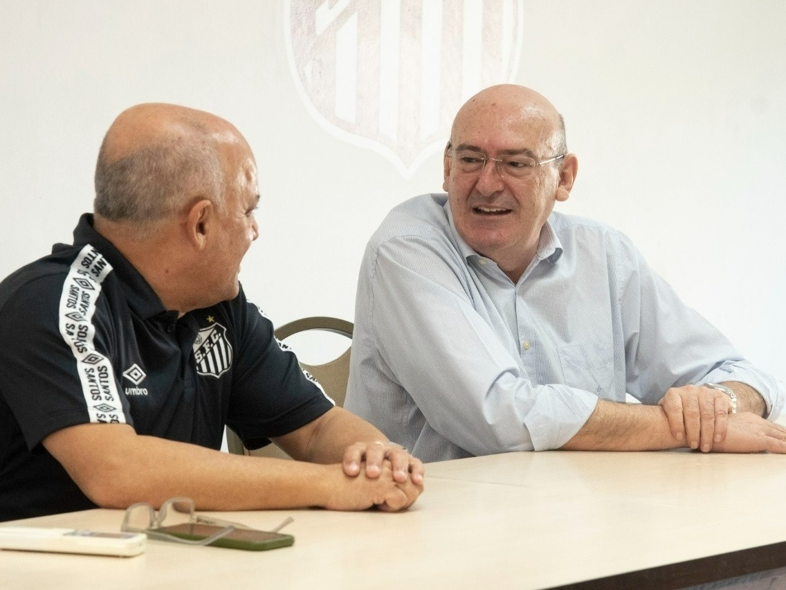 Santos demite Executivo de Futebol, Newton Drummond, por divergências com presidente