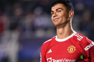 Manchester United toma decisão final sobre futuro de CR7 faltando um dia para fechamento da janela de transferências