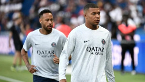 Nem Mbappé, Neymar ou Messi: Quem é o melhor cobrador de pênaltis do PSG?