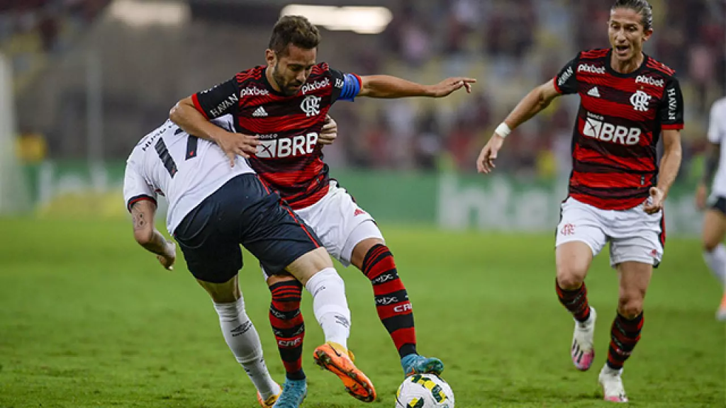 Vidente faz previsão surpreendente e revela quem avança para a semifinal entre Flamengo e Athletico-PR na Copa do Brasil. (Foto: Reprodução)