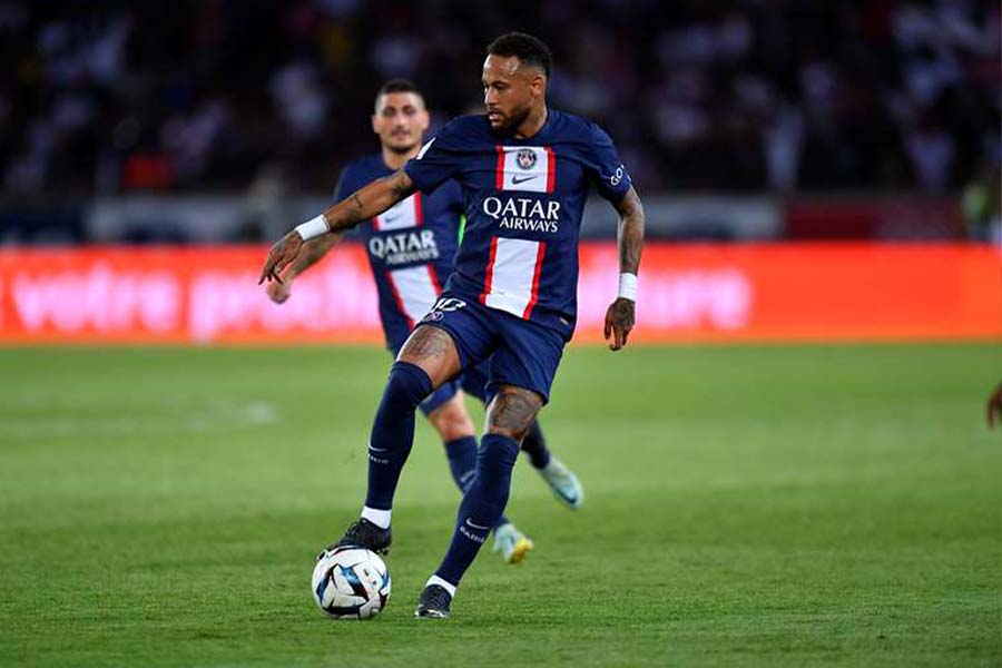 Neymar deve começar entre titulares do PSG na partida desta quarta-feira (31). (Foto: Reprodução)