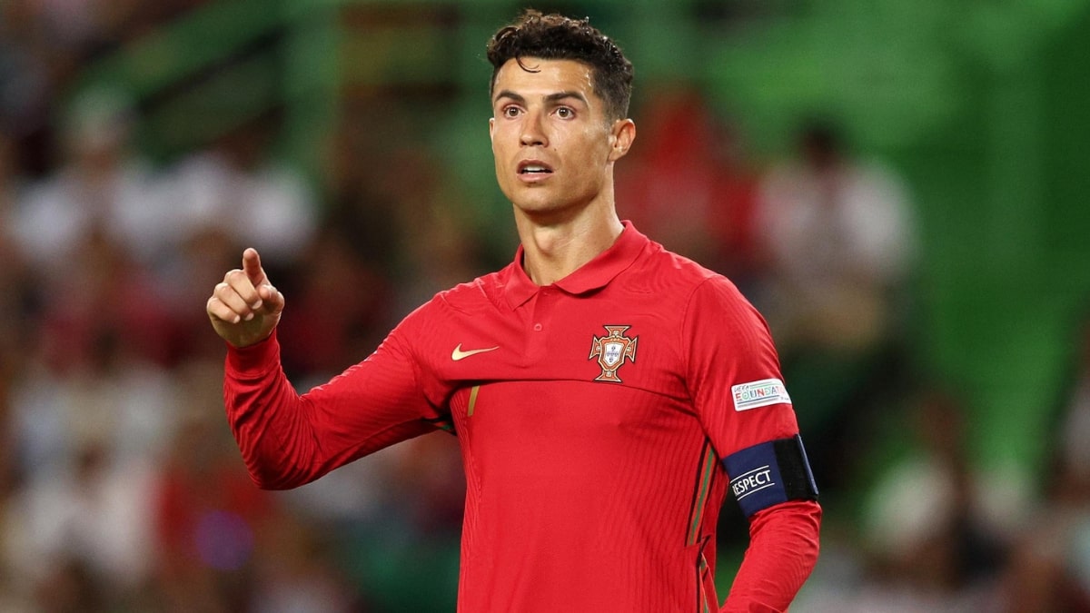 Cristiano Ronaldo joga hoje por Portugal diante da República Tcheca 