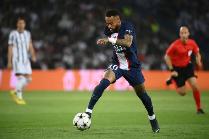 Vídeo: Linda assistência de Neymar para Mbappé em vitória do PSG contra Juventus